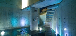 水に浮かぶ家